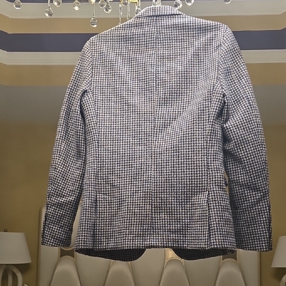 Gant Wool Navy and White Patterned Blazer - Picture 5 of 12